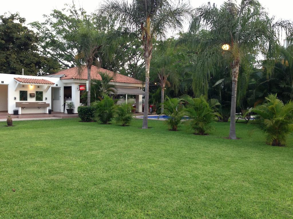 Hotel Real Posada Manzanillo Exterior photo